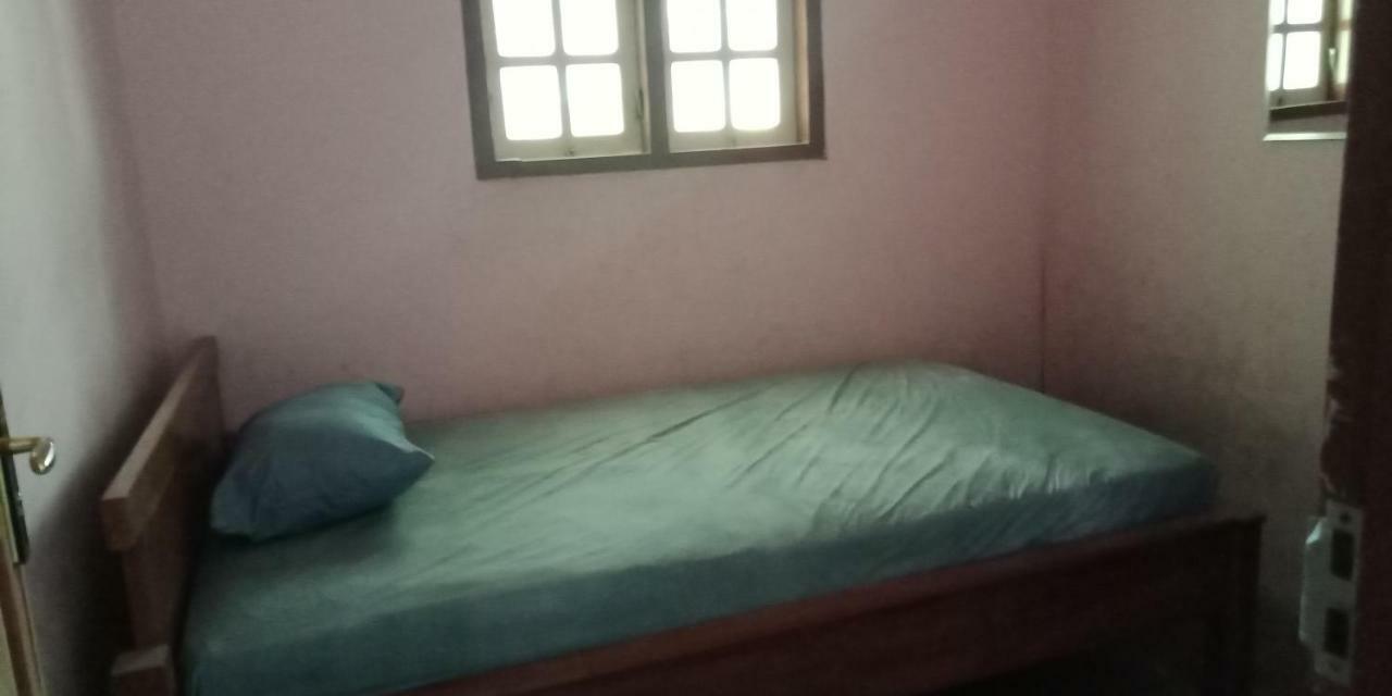 Gandrung City Hostel Banyuwangi  Ngoại thất bức ảnh